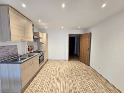1-Zimmer-Wohnung mieten in Sankt Pölten Land – 35 m², € 518 – Bild 2 von 6