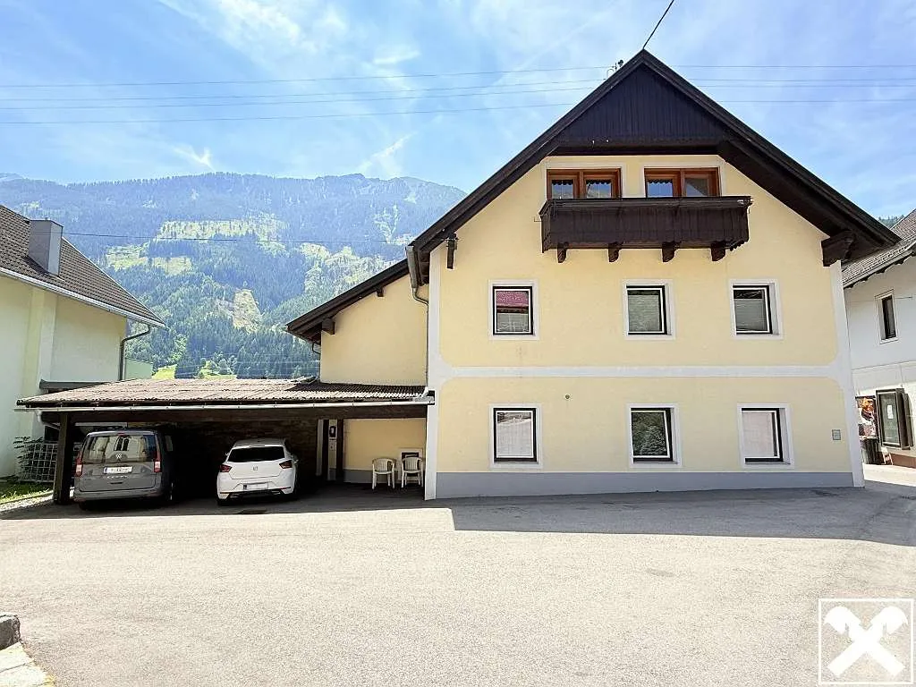 Jede Menge Möglichkeiten-Mehrfamilienhaus mit 5 Einheiten und großzügigem Garten - Ansicht 2
