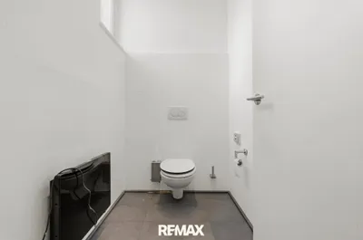 15-Zimmer-Gewerbeimmobilie mieten in Wien – 531 m², € 7.966 – Bild 13 von 46