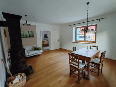 9-Zimmer-Haus mieten in Schärding – 200 m², € 1.800 – Bild 7 von 12