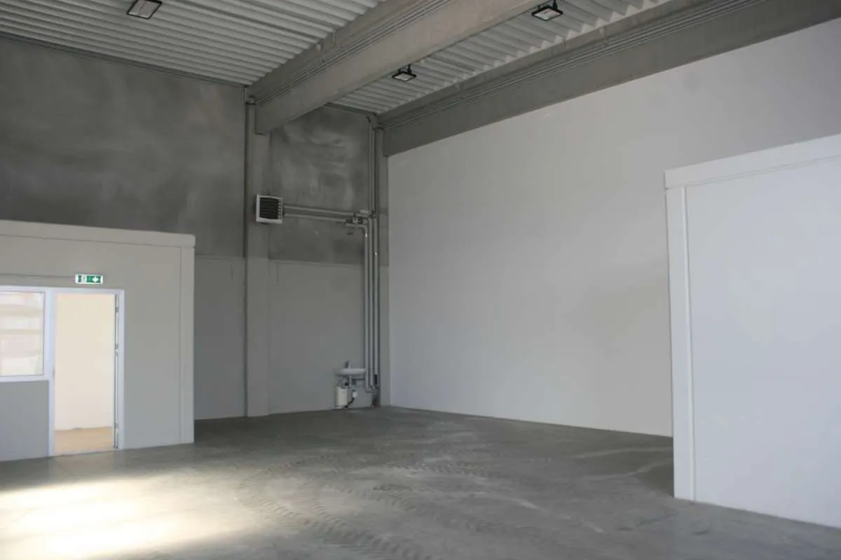 Businesspark Korneuburg Wien Nord - attraktive Produktionsflächen mit Büro ab ca. 80 m² - Ansicht 2