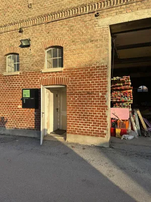 Gewerbeimmobilie mieten in Mödling – 175 m², € 1.454 – Bild 7 von 8