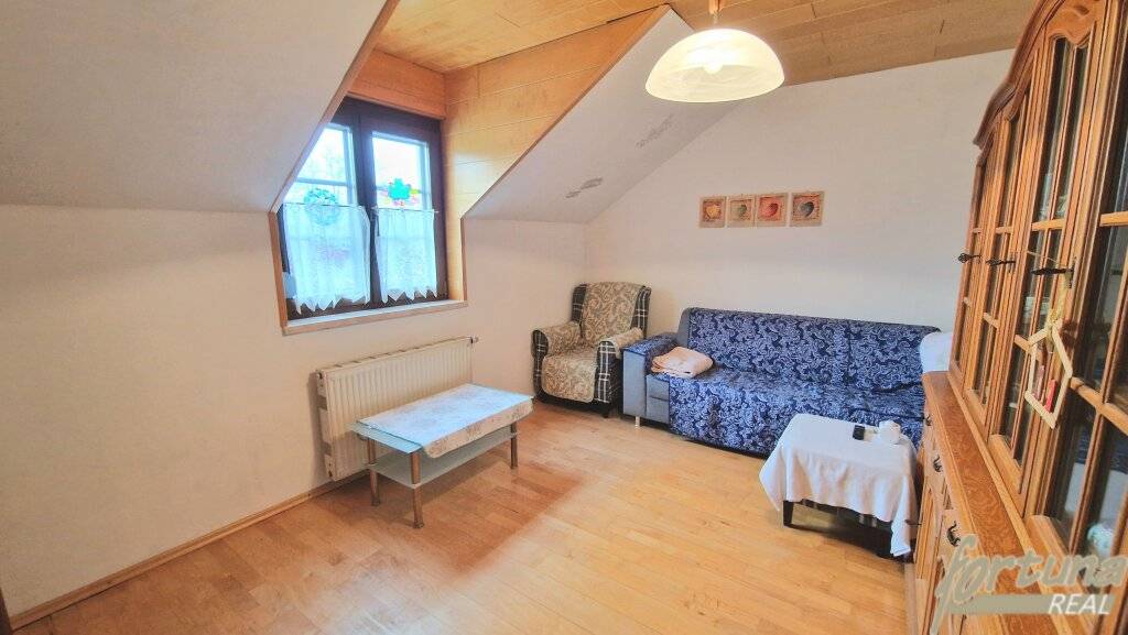 ***Großzügiges Einfamilienhaus mit Garten*** - Ansicht 3