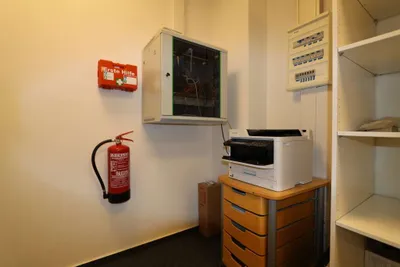1-Zimmer-Gewerbeimmobilie mieten in Baden – 84,84 m², € 1.415 – Bild 10 von 12