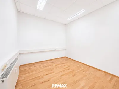 3-Zimmer-Gewerbeimmobilie kaufen in Bruck-Mürzzuschlag – 62 m², € 80.000 – Bild 10 von 20