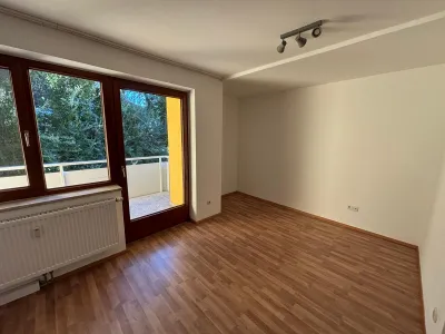 1-Zimmer-Wohnung mieten in Ried im Innkreis – 41 m², € 598