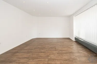 3-Zimmer-Gewerbeimmobilie mieten in Salzburg Stadt – 82 m², € 1.240 – Bild 4 von 11