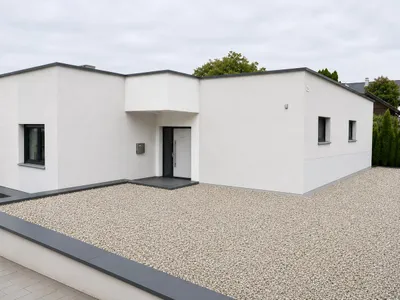 4-Zimmer-Haus kaufen in Braunau am Inn – 126 m², € 368.000 – Bild 1 von 11