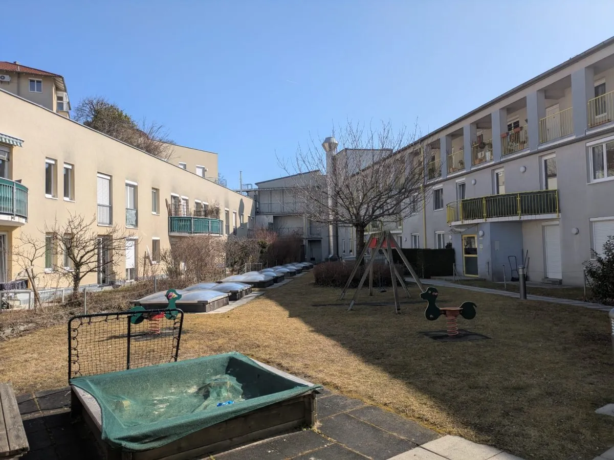Charmante Wohnung mit Garten - Ansicht 3