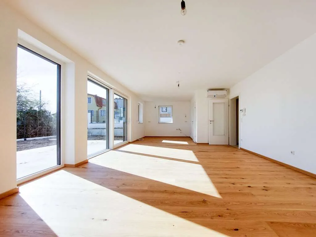 TRAUMHAFTES EINFAMILIENHAUS: ERSTBEZUG IN IDYLISCHER GRÜNLAGE BEIM ROSENHÜGEL! - Ansicht 3