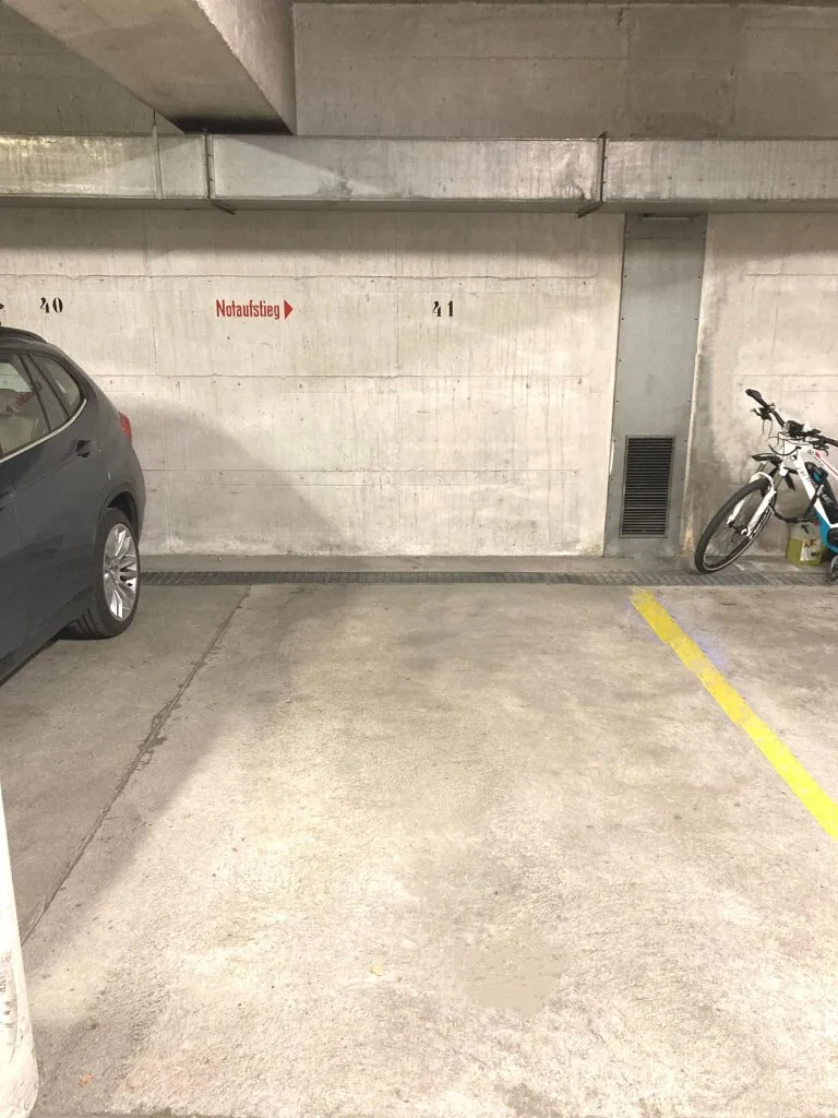 Tiefgaragenplatz in Zentrumsnähe - Ansicht 3