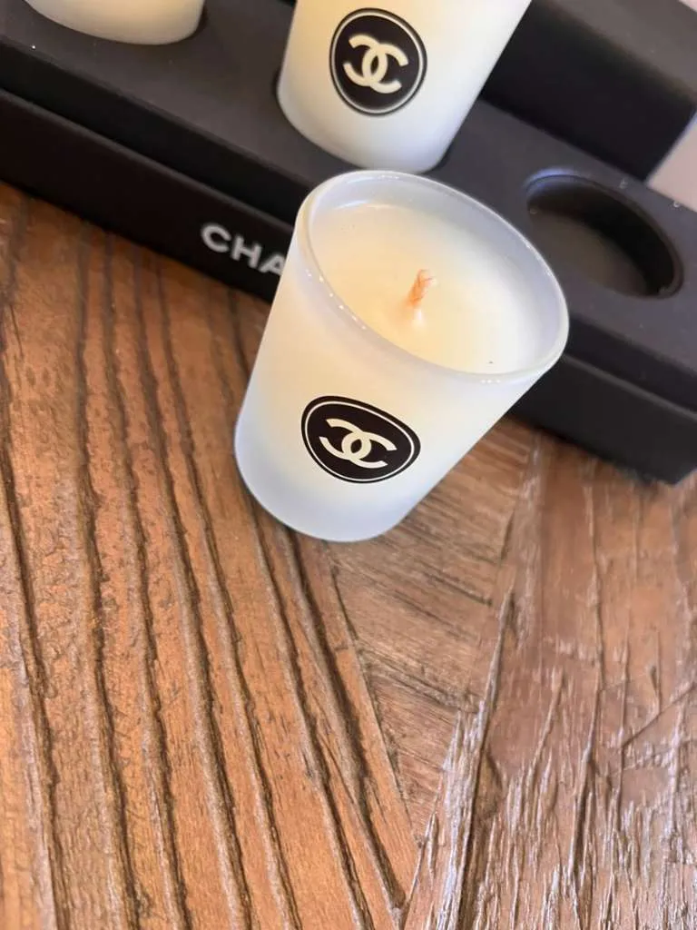 Chanel Kerzen 3er Set in Box, € 70,- (2500 Baden)