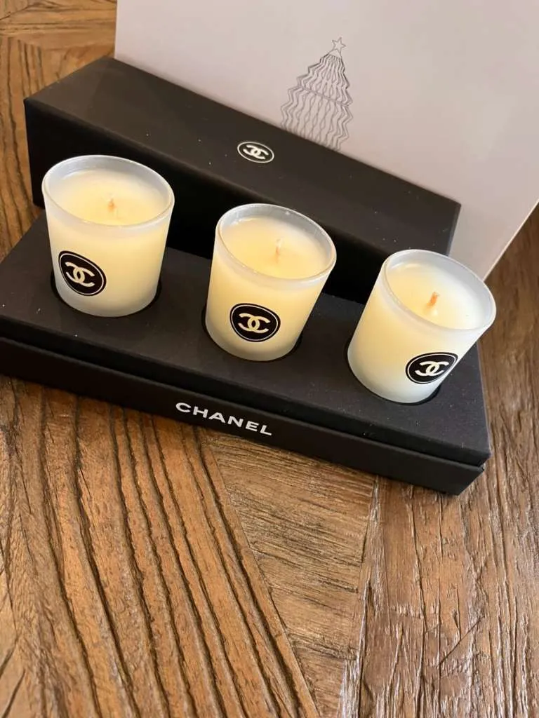 Chanel Kerzen 3er Set in Box, € 70,- (2500 Baden)