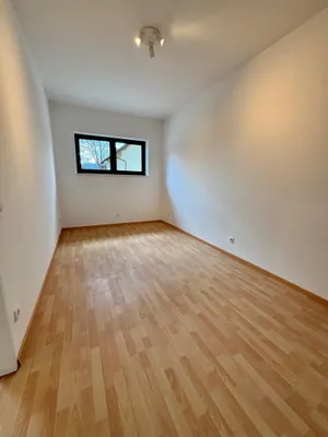 Wohnung kaufen in Neunkirchen – 67,89 m², € 99.700 – Bild 8 von 17