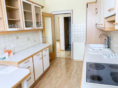 3-Zimmer-Wohnung kaufen in Wiener Neustadt – 75,5 m², € 178.000 – Bild 10 von 14