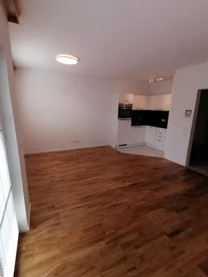 1-Zimmer-Wohnung mieten in Baden – 36 m², € 698 – Bild 2 von 20