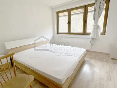 10-Zimmer-Gewerbeimmobilie mieten in Baden – 235 m², € 2.500 – Bild 32 von 42