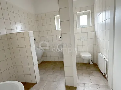 10-Zimmer-Gewerbeimmobilie mieten in Baden – 235 m², € 2.500 – Bild 28 von 42