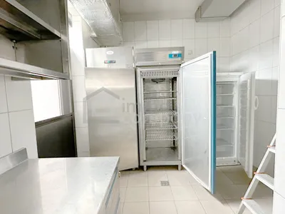 10-Zimmer-Gewerbeimmobilie mieten in Baden – 235 m², € 2.500 – Bild 20 von 42