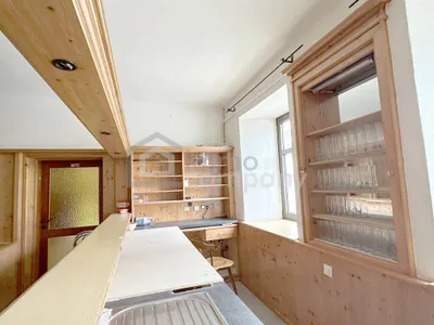 10-Zimmer-Gewerbeimmobilie mieten in Baden – 235 m², € 2.500 – Bild 8 von 42