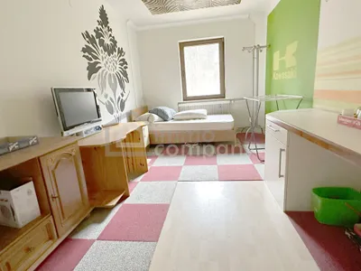 10-Zimmer-Gewerbeimmobilie mieten in Baden – 235 m², € 2.500 – Bild 35 von 42