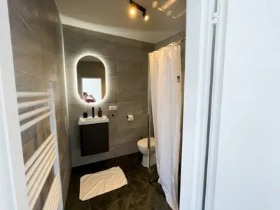 20-Zimmer-Gewerbeimmobilie kaufen in Neunkirchen – 454 m², € 749.000 – Bild 14 von 17