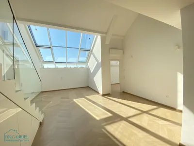 TOP DACHGESCHOSS-MAISONETTE – Bild 2