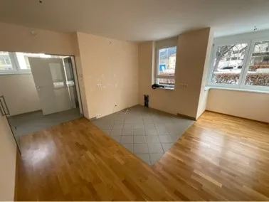 1-Zimmer-Wohnung mieten in Bruck-Mürzzuschlag – 67 m², € 982 – Bild 4 von 6