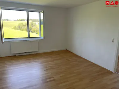 Starten Sie entspannt in Ihr neues Zuhause! Diese helle 3-Zimmerwohnung ist sofort verfügbar - inklusive Einzugsbonus und unbefristetem Mietvertrag.*, photo 1