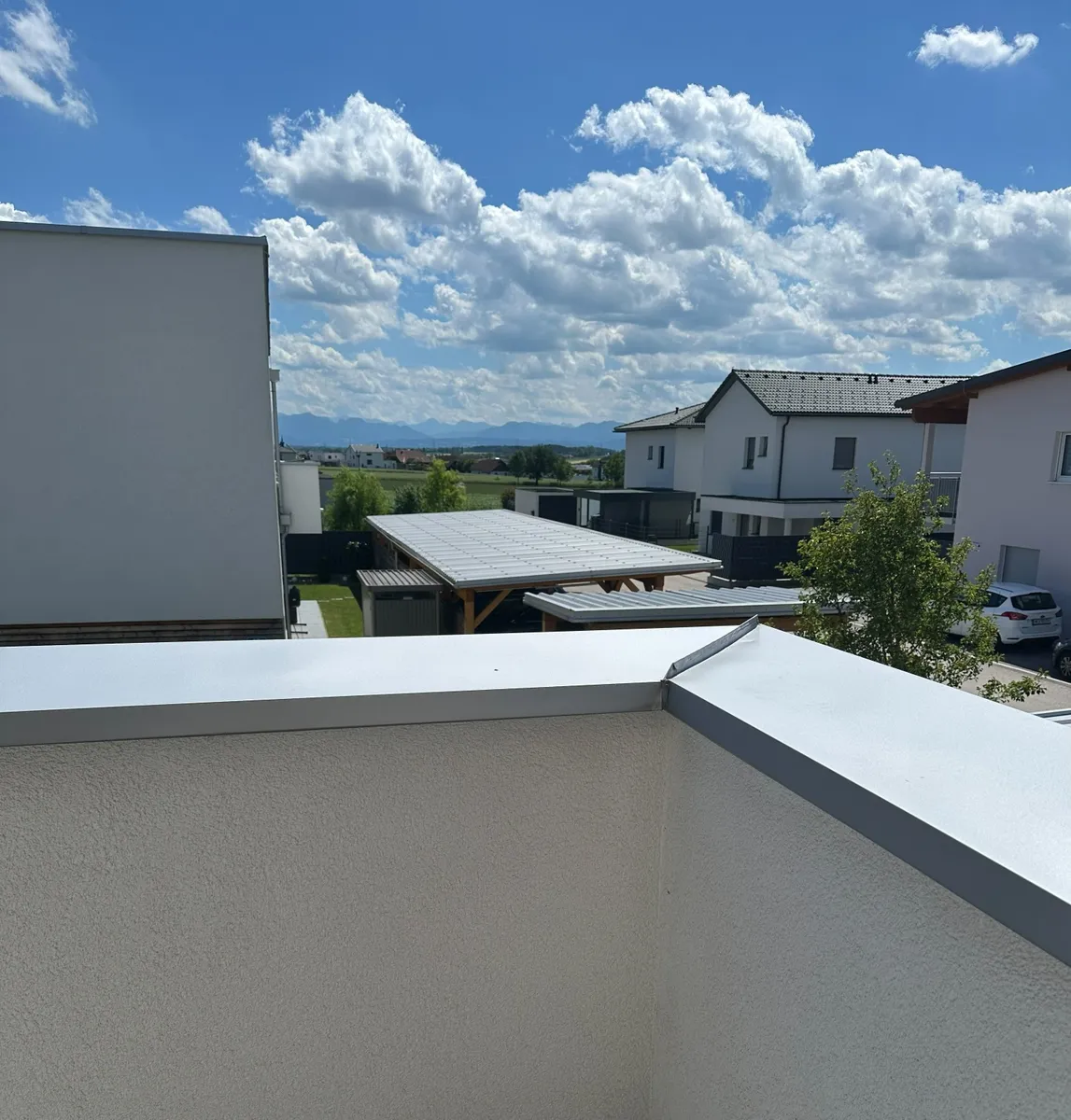 Familientraum: Maisonette-Wohnung im Doppelhaus Stil - Ansicht 2