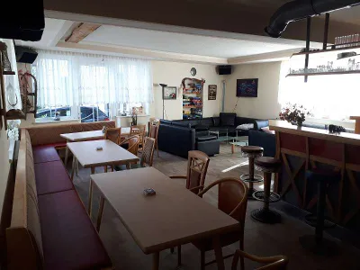 14-Zimmer-Wohnung mieten in Weiz – 450 m², € 32 – Bild 3 von 31