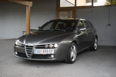Alfa Romeo 159