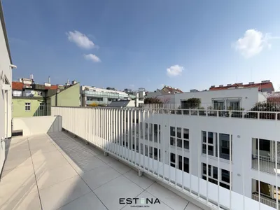 Erstbezug mit Terrasse, Dachgarten und Garagenplatz bei U3