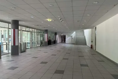 Gewerbeimmobilie mieten in Wien – 13 000 m², € 8 – Bild 5 von 12
