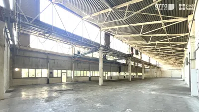 Gewerbeimmobilie mieten in Wien – 2 400 m², € 8.400 – Bild 5 von 7