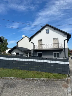 4-Zimmer-Haus mieten in Schärding – 120 m², € 12 – Bild 1 von 3