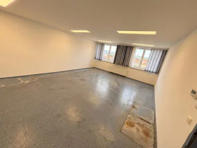 1-Zimmer-Gewerbeimmobilie mieten in Weiz – 938 m², € 11.894 – Bild 3 von 26