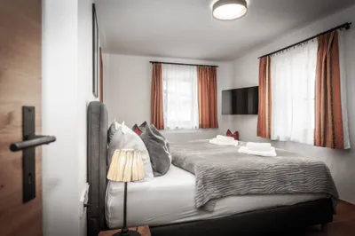 4-Zimmer-Wohnung mieten in Kitzbühel – 117 m², € 4.680 – Bild 6 von 8