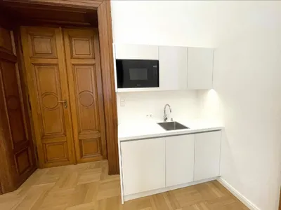 4-Zimmer-Gewerbeimmobilie mieten in Wien – 137 m², € 3.192 – Bild 8 von 12