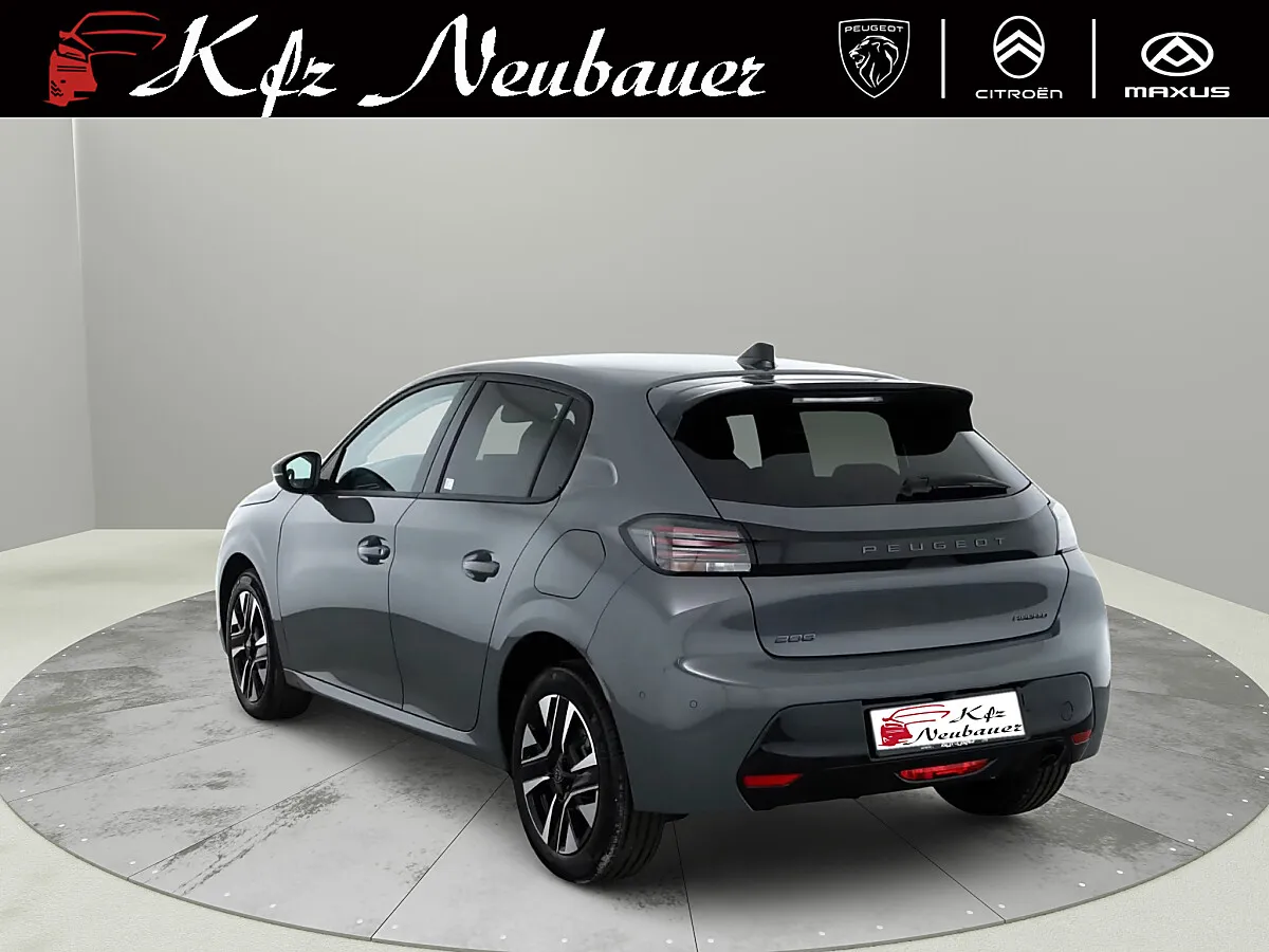 Peugeot 208 1.2 Hybrid 110 Allure (EURO 6e) – Bild 4