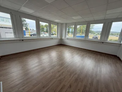 1-Zimmer-Gewerbeimmobilie mieten in Baden – 38 m², € 589 – Bild 4 von 5
