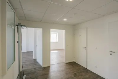 Gewerbeimmobilie mieten in Amstetten – 204 m², € 2.434 – Bild 17 von 24