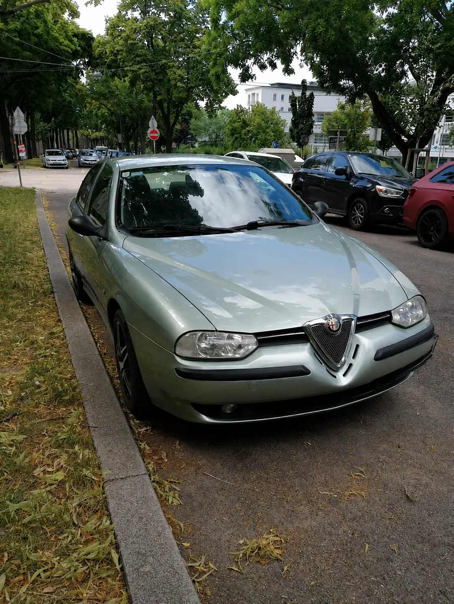 Alfa Romeo 156