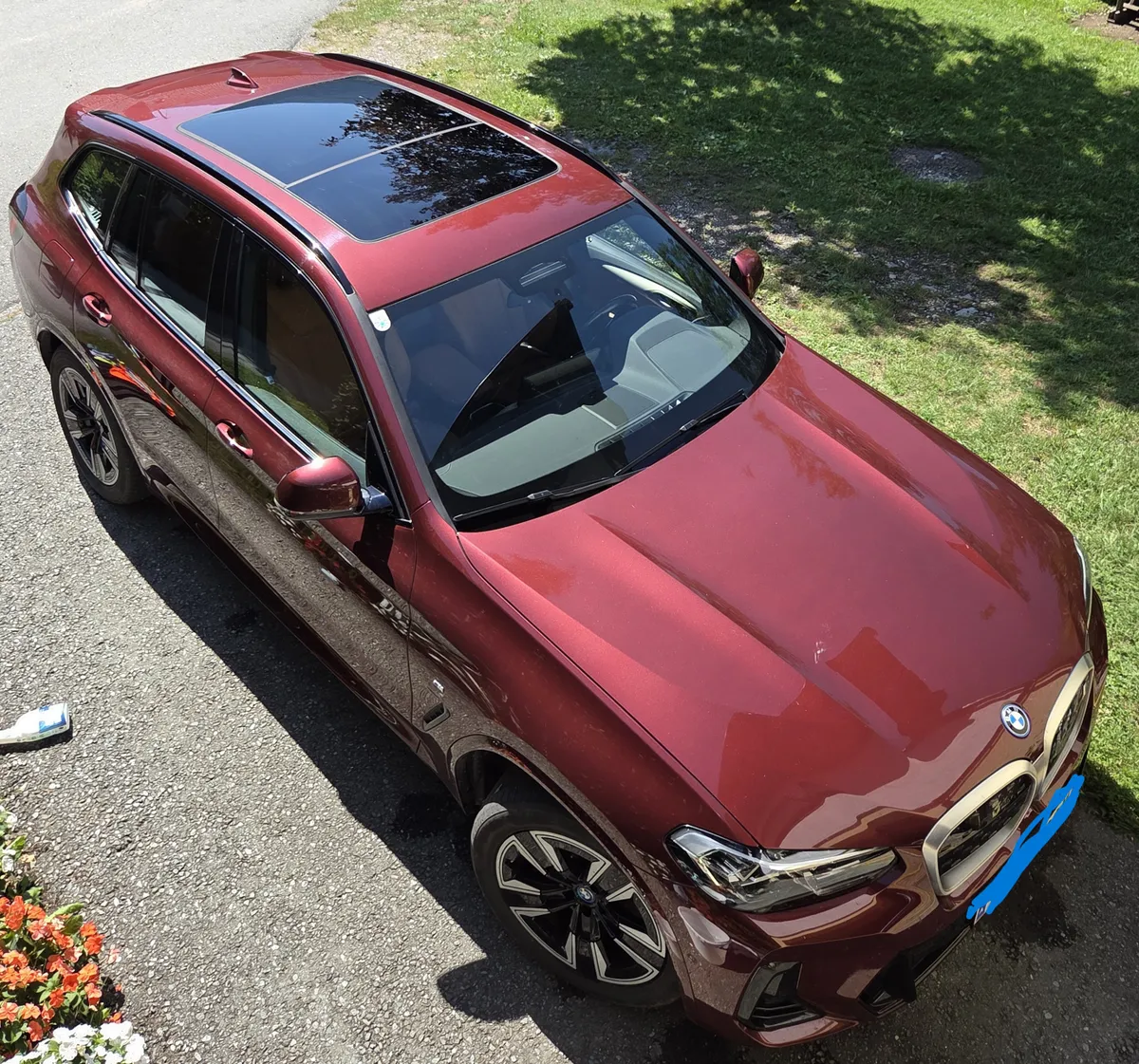 BMW iX3
