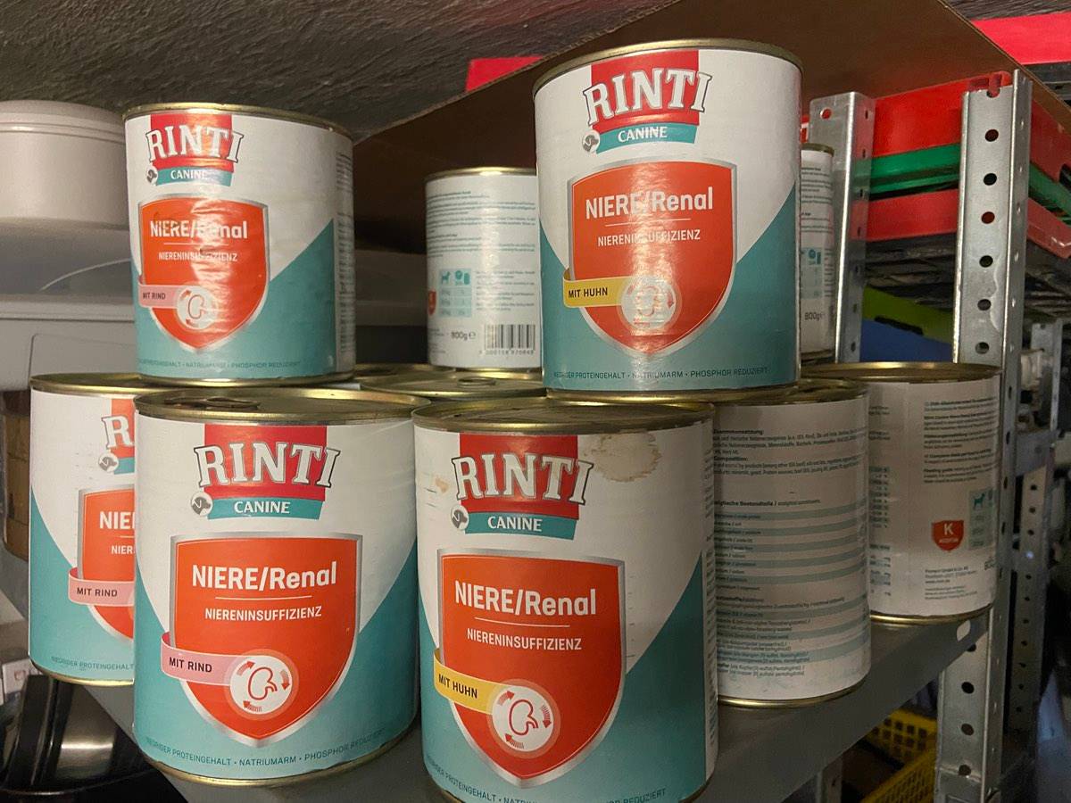 Hundefutter Niereninsuffizienz 15 Dosen,  1,99 (1130 Wien) - willhaben