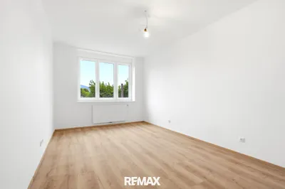 2-Zimmer-Wohnung kaufen in Linz – 57 m², € 149.000 – Bild 1 von 5