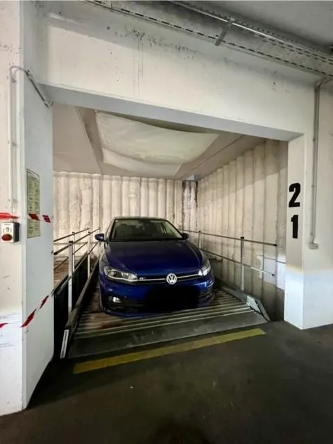 fix zugeteilter Tiefgaragenparkplatz (Stapelparker!) zu mieten - Ansicht 2