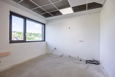 Gewerbeimmobilie mieten in Urfahr-Umgebung – 141 m², € 1.692 – Bild 8 von 11