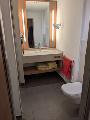 1-Zimmer-Wohnung mieten in Wien – 35 m², € 710 – Bild 6 von 6