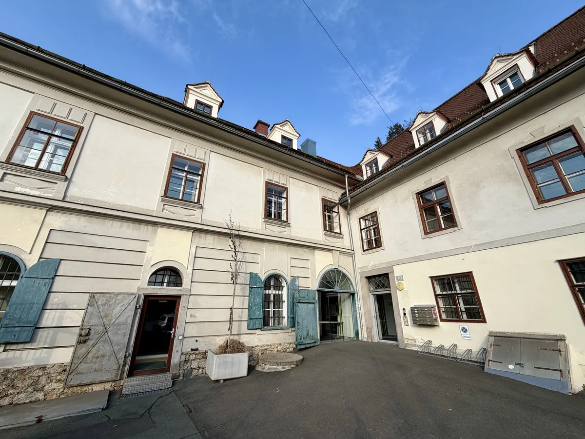 Großzügige Altbau-Bürofläche in Bestlage - zu mieten – pohled 2